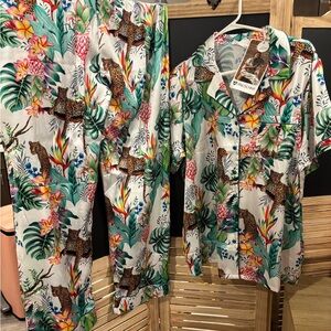 Anuschka woman’s  Pajama Set - White with Multicolor Jungle Print